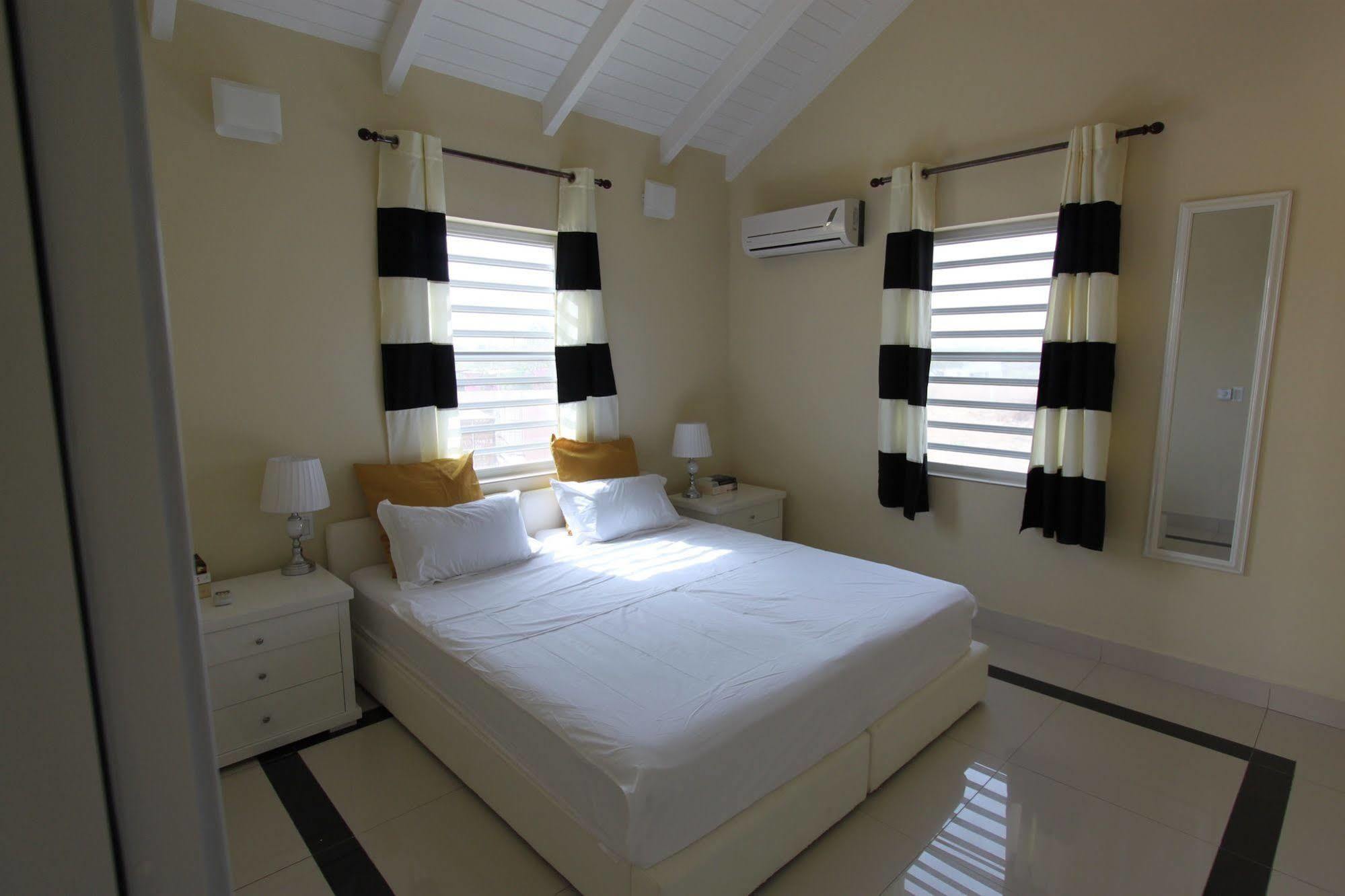 Dormio Bonaire Village ภายนอก รูปภาพ